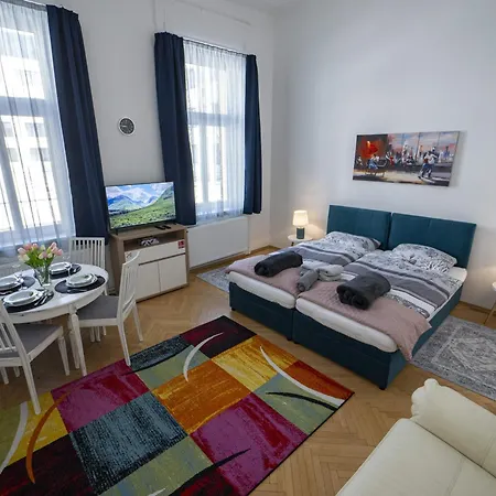 Balkon Apartmán *
